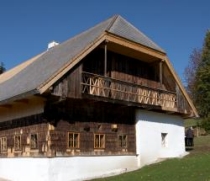 Bayerwaldhäusl aus Riedelsbach - abgetragen und neu aufgebaut im Freilichtmuseum Finsterau